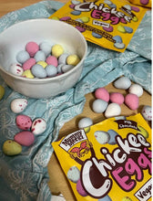Load image into Gallery viewer, Mummy Meegz Vegan Chickie Eggs 80g -
