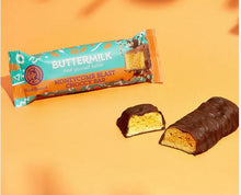 Load image into Gallery viewer, Buttermilk Honeycomb Blast Choccy Bar 45g