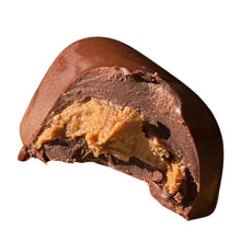 Load image into Gallery viewer, Chow Cacao Dark Chocolate Truffle Hearts Peanut Butter Twin Pack 26g