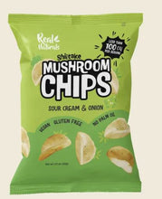 Load image into Gallery viewer, Real Naturals Shitake Mushroom Chips Sour Cream &amp; Onion 32g